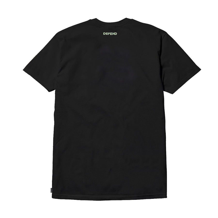DEFEND-SPRAY-TEE